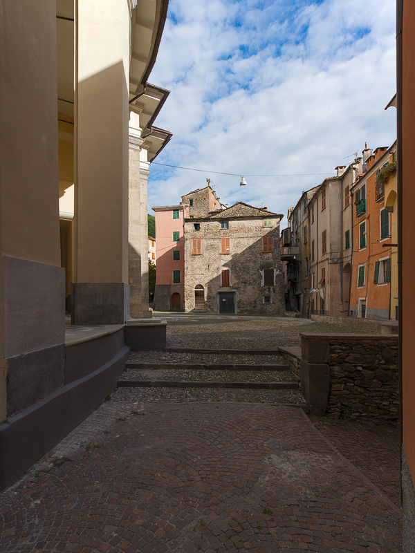 Pieve di Teco